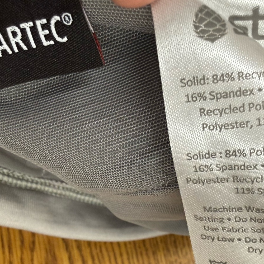 Stio (NWT) Heather Gray Hooded Pullover - Picture 5 of 5